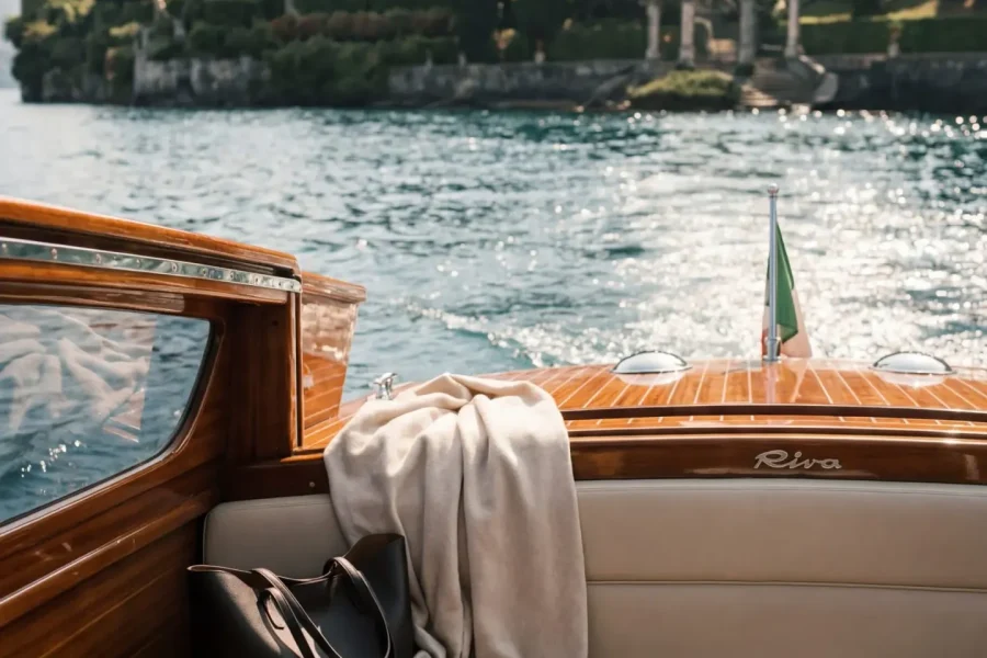 Lake como shoreline about mystique companions
